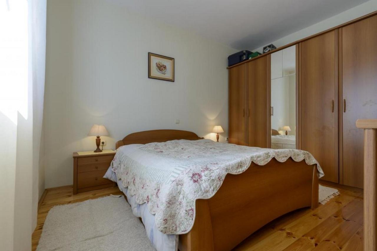 Apartment Petar Vitaljina Екстер'єр фото